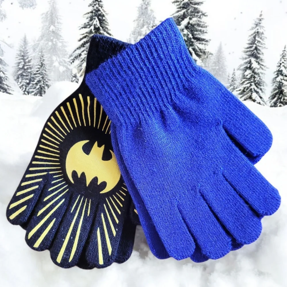 NWT 2 Pair DC Comics Batman Knit Winter Grip Gloves Boys Ages 4-12 Sz M